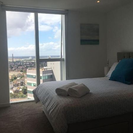 Grand Serviced Apartment***** London Borough of London Borough of Croydon Exterior foto